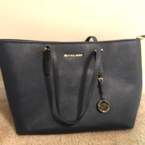 Michael Kors tote